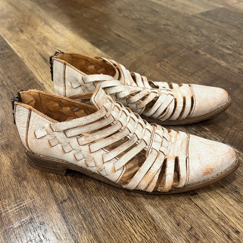 Women’s Las Cruces Flats Ankle Boots Bed|Stu Size 7.5